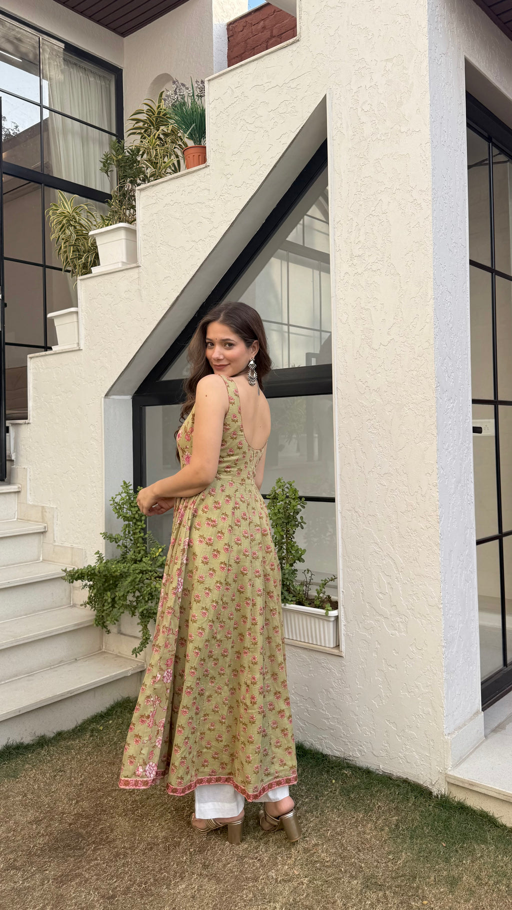 MEHENDI GUL ANARKALI