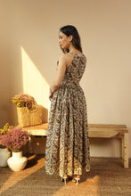 Load image into Gallery viewer, Paisley Maxi Dress
